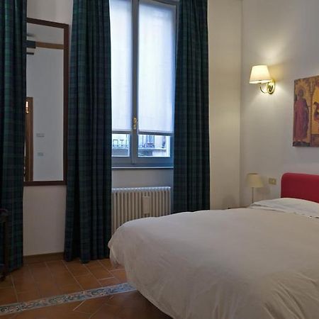 Cerva Fashion District Apartment Milan Bagian luar foto