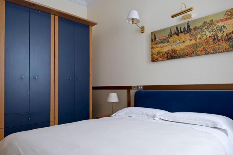Cerva Fashion District Apartment Milan Bagian luar foto