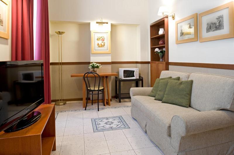 Cerva Fashion District Apartment Milan Bagian luar foto