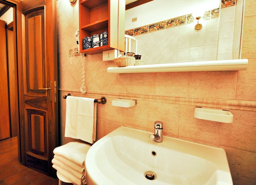 Cerva Fashion District Apartment Milan Bagian luar foto