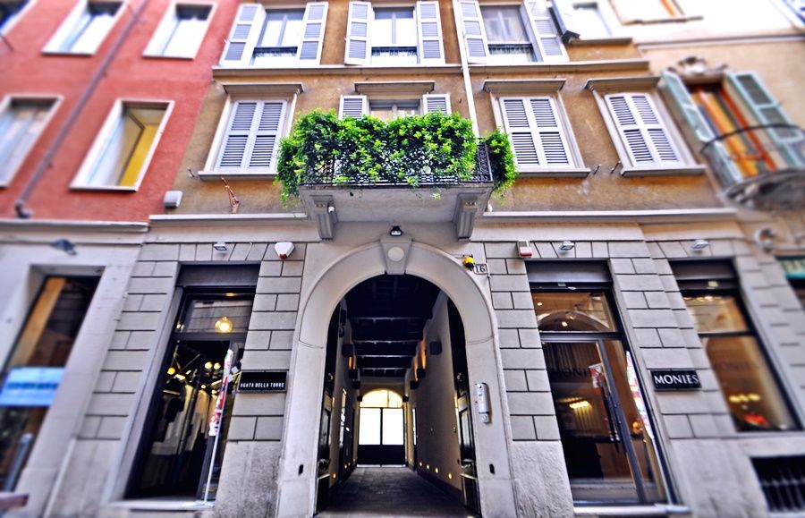 Cerva Fashion District Apartment Milan Bagian luar foto
